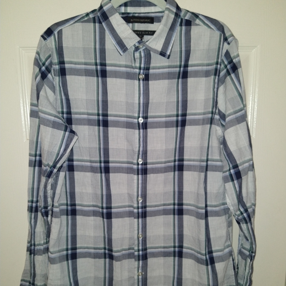 Banana Republic Untucked Slim Fit Plaid Button Up Shirt Men's sz Medium Tall